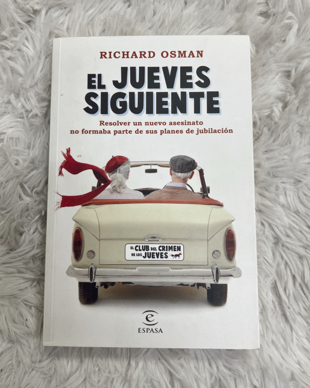 Libro “El jueves siguiente-Richard Osman”